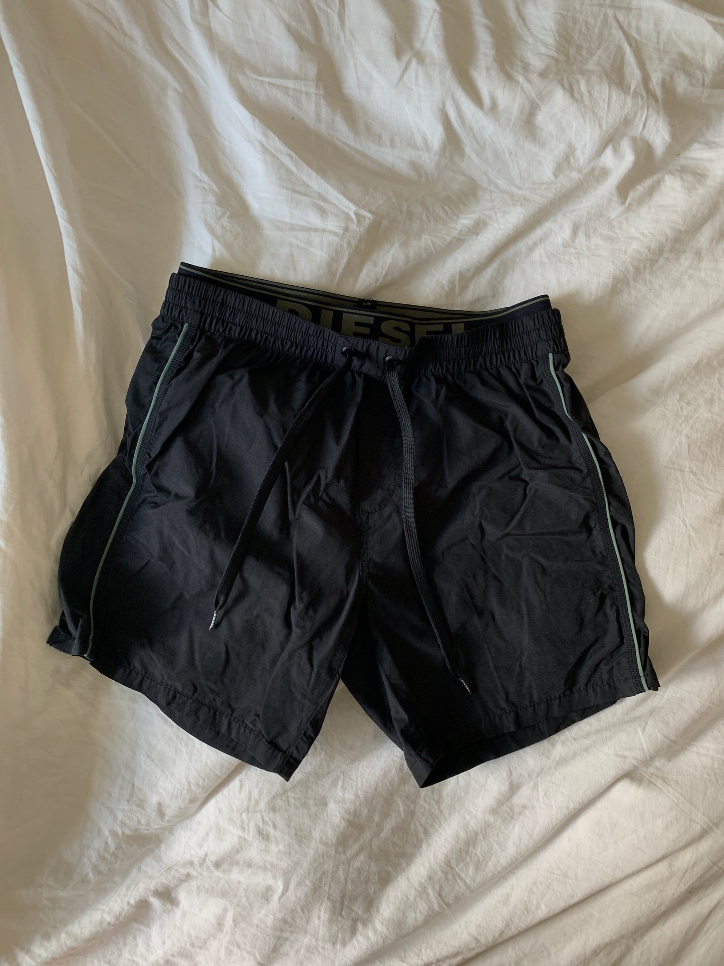 Diesel schwarze Shorts M