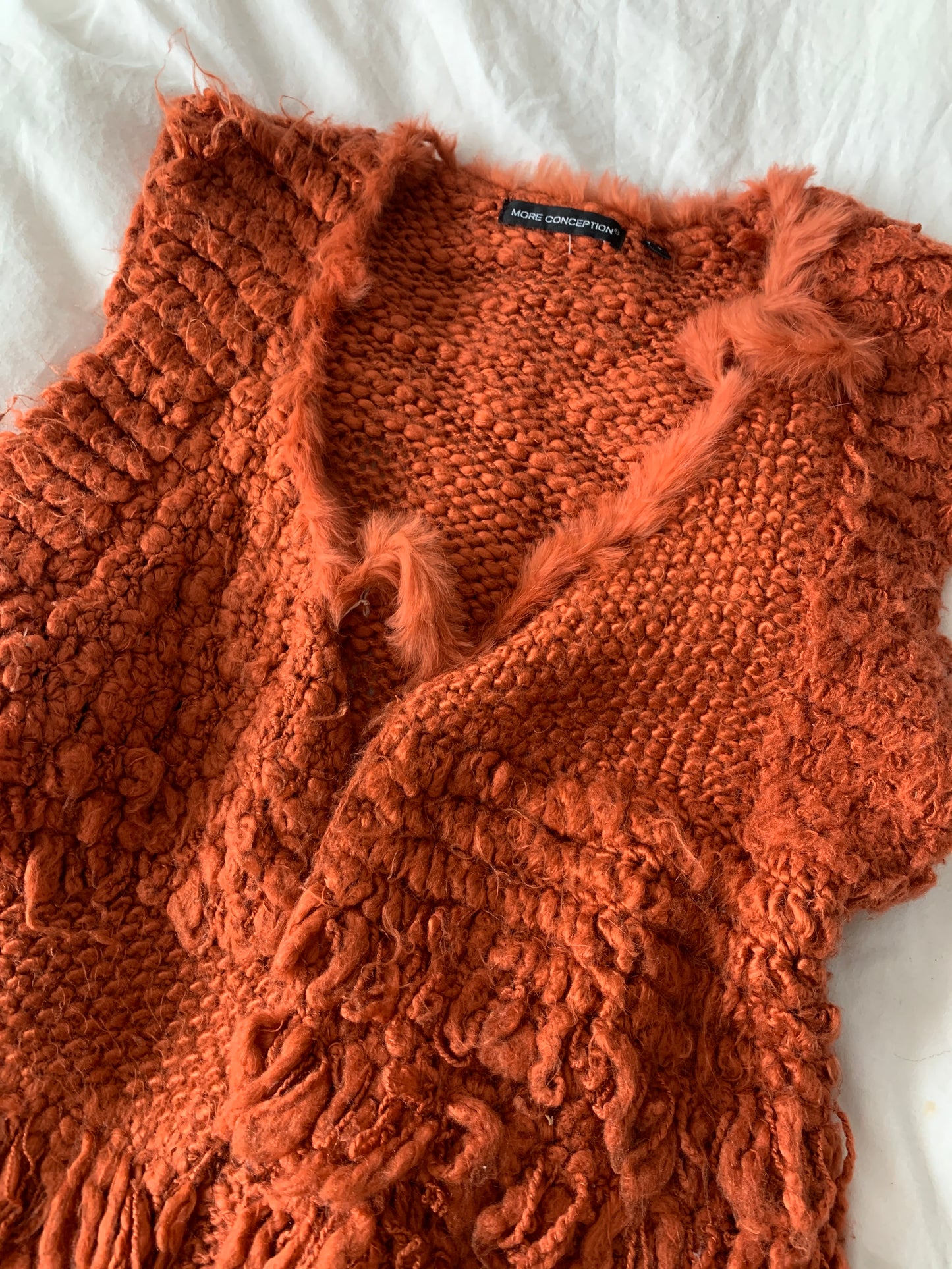Orange gestrickte Weste S