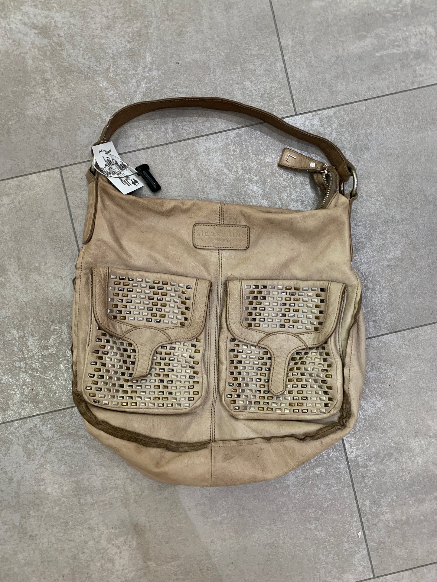 Liebeskind beige Ledertasche mit Nieten