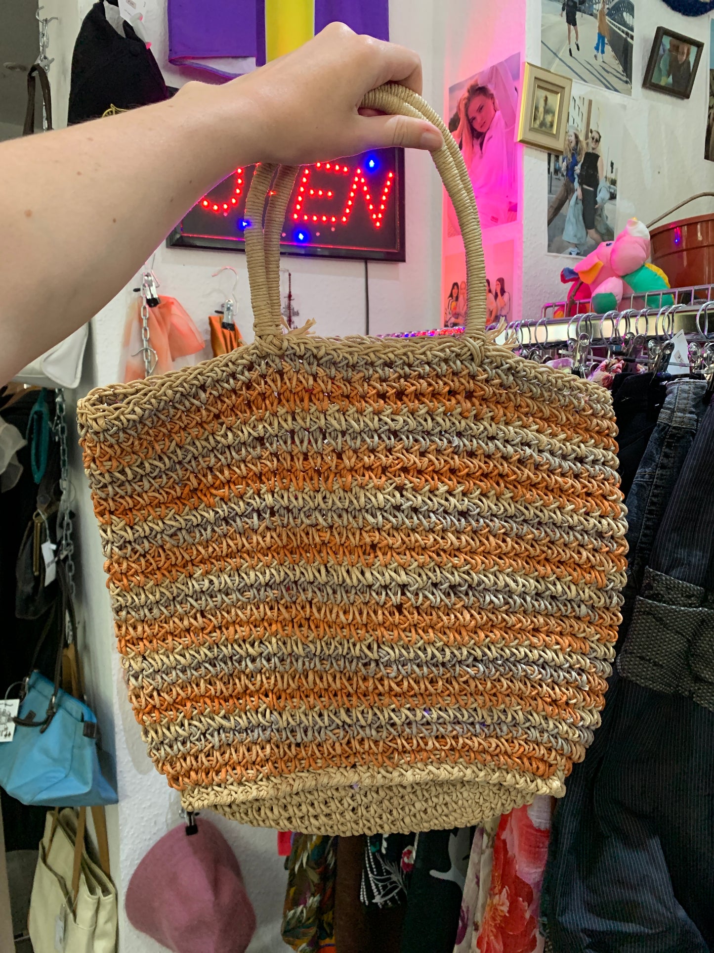 Geknüpfte Tasche