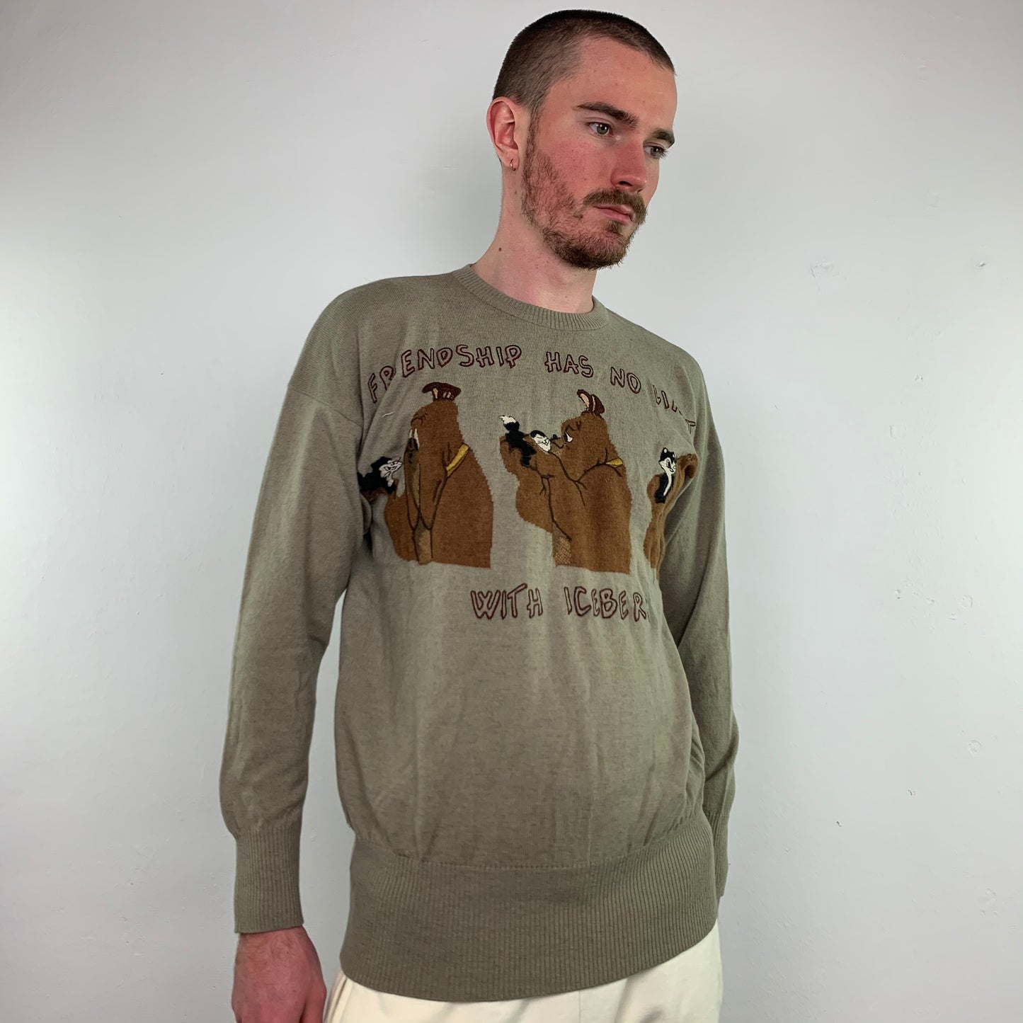 Vintage Brown ICEBERG Warner Bros Bear Knit Sweater 1988 - M