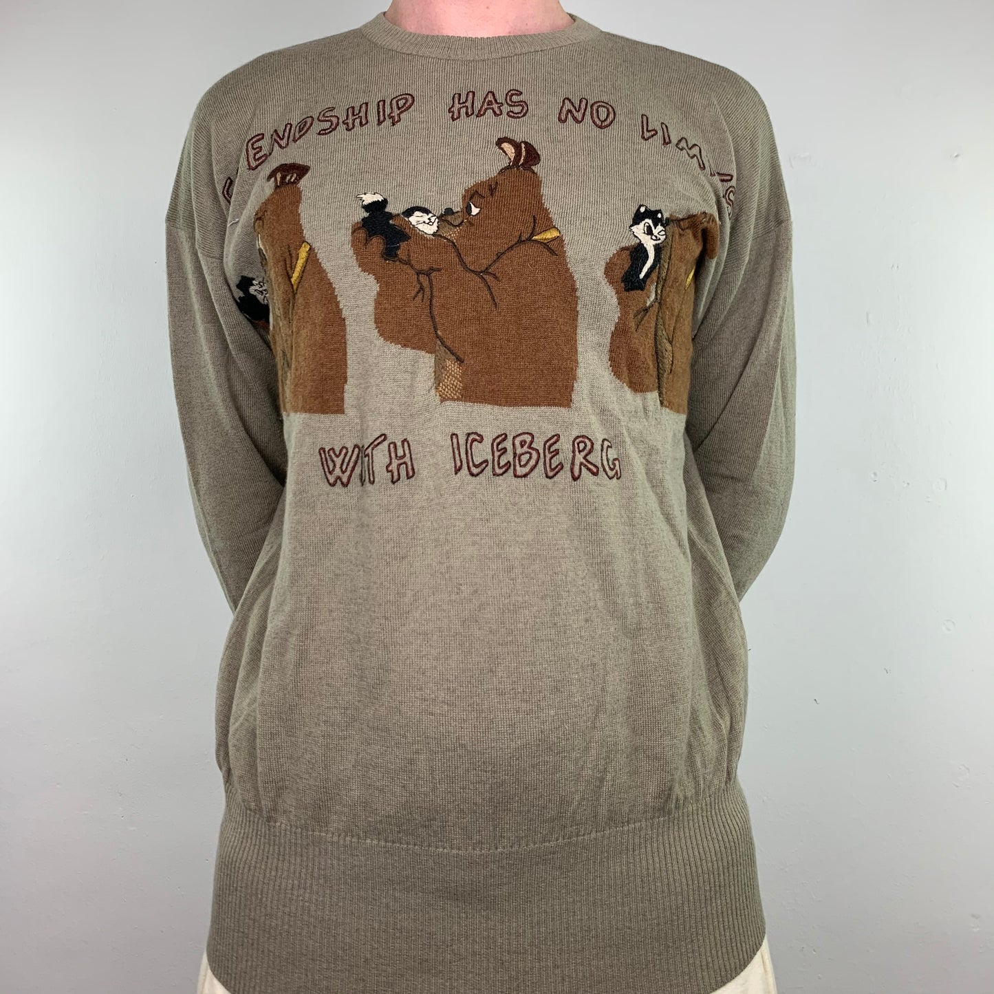 Vintage Brown ICEBERG Warner Bros Bear Knit Sweater 1988 - M
