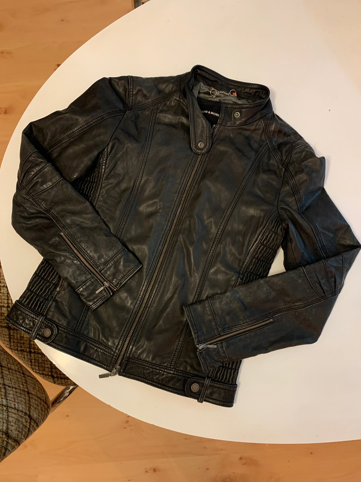 Lederjacke schwarz S