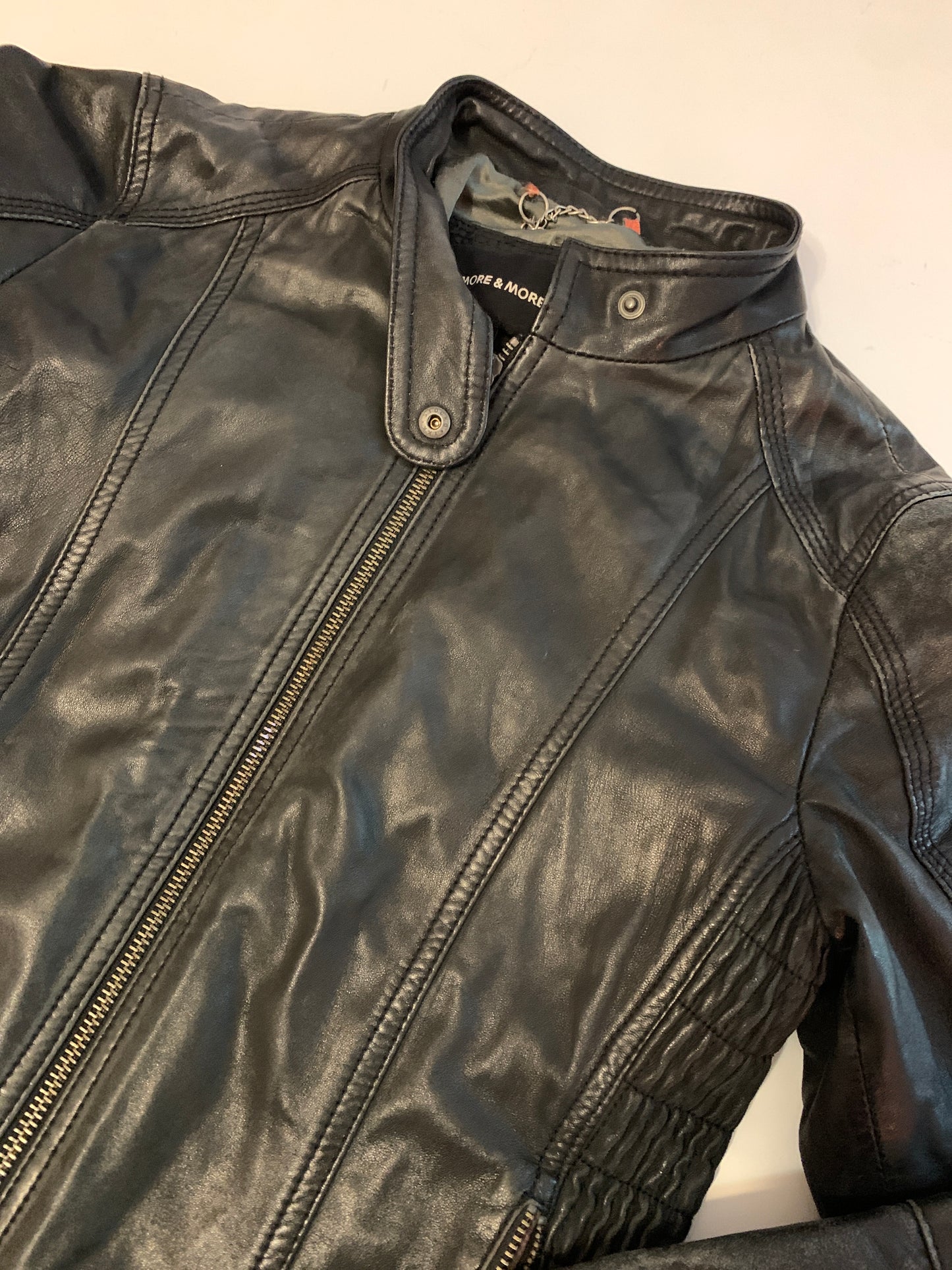 Lederjacke schwarz S