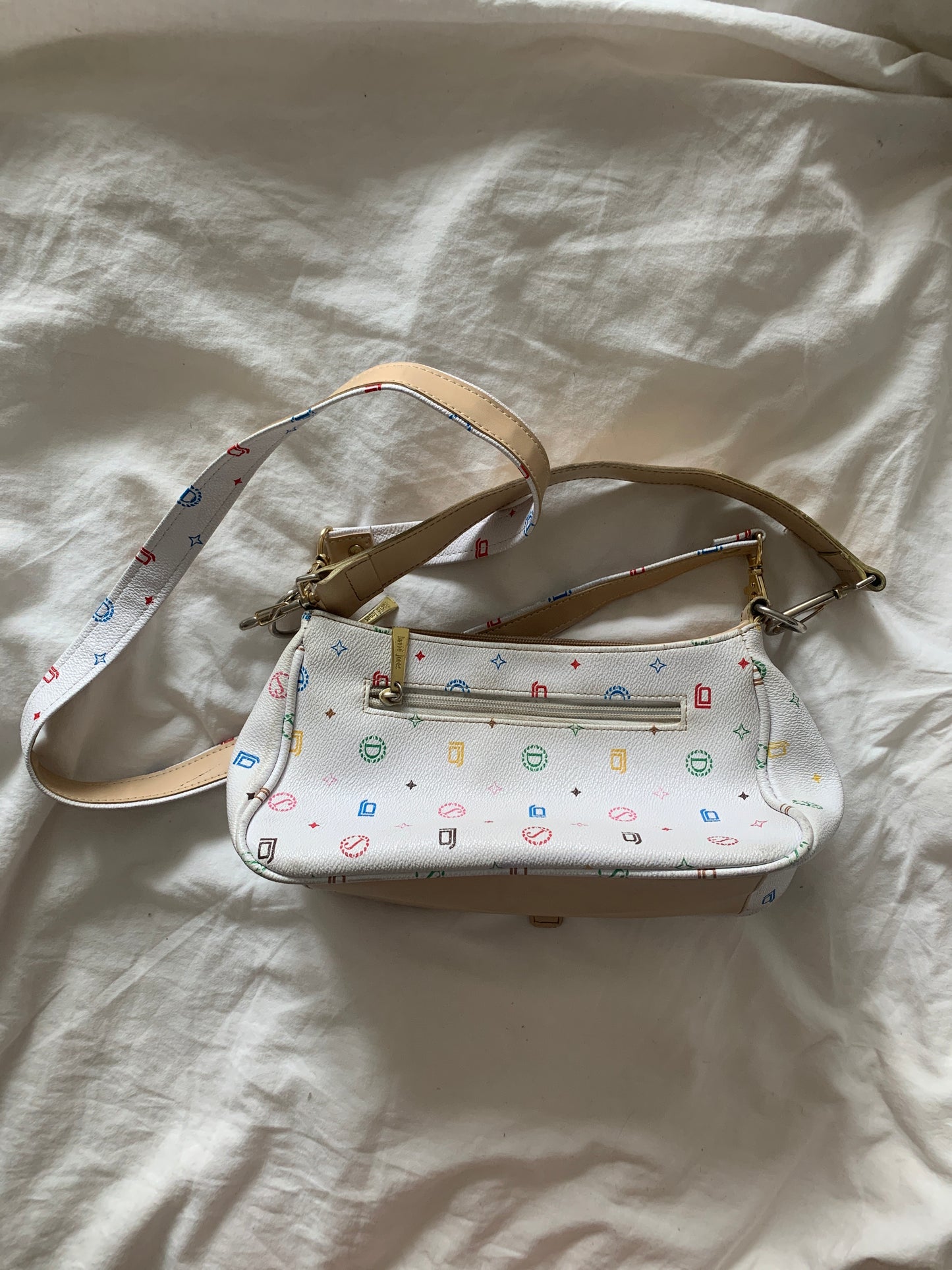 Kleine weiße Tasche
