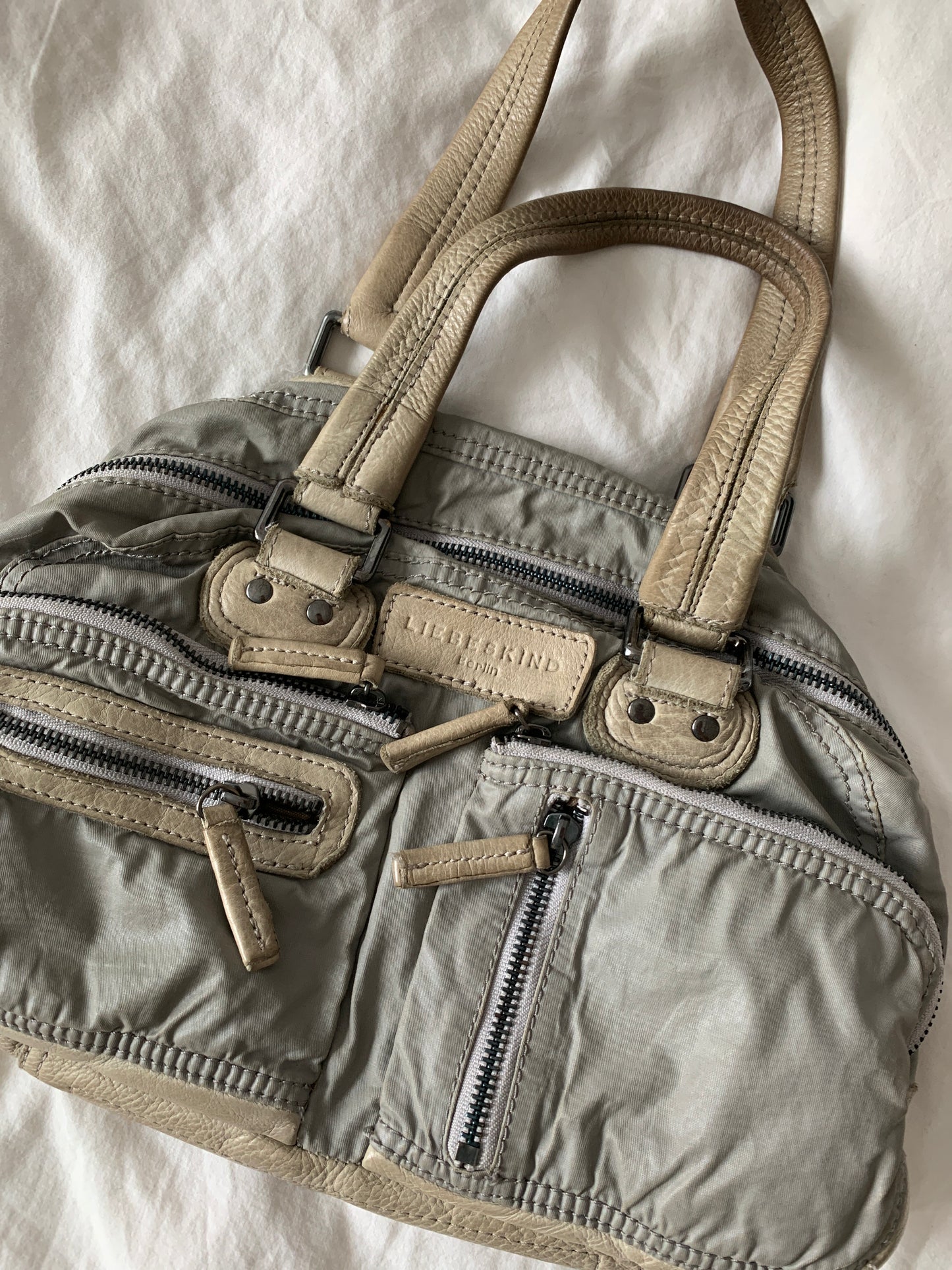 Kleine Beige Liebeskind Tasche